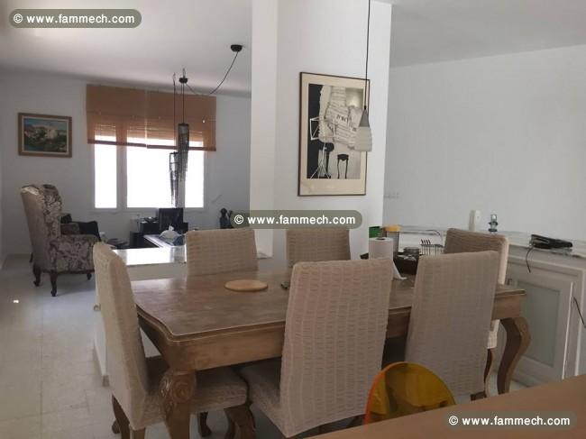 Etage de villa S+3 richement MEUBLEE