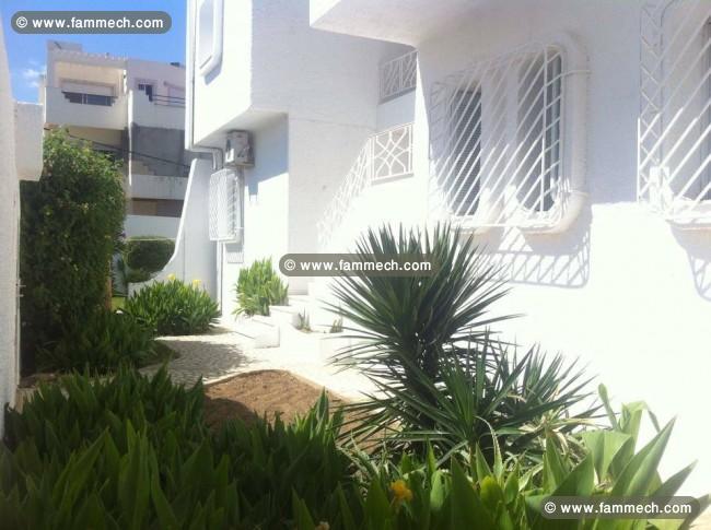 Etage de villa s4 sur la route de la marsa