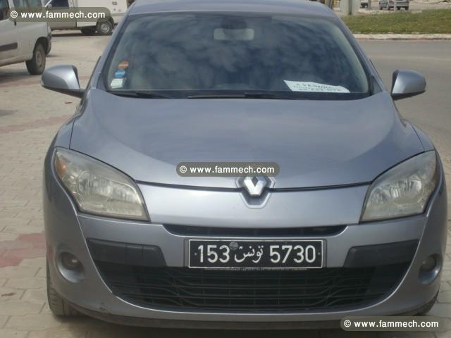 femme vend une BELLE MEGANE 3 IMPORTEE