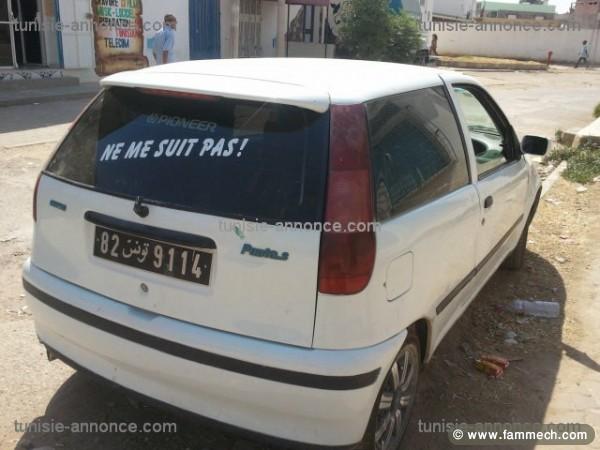 FIAT PUNTO blanche 
