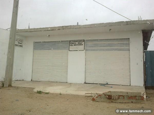 GARAGE A LOUER A RTE MANZEL CHAKER KM 10