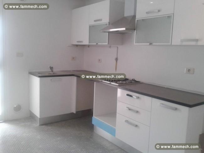Grand S+3 situé à Hammam Sousse