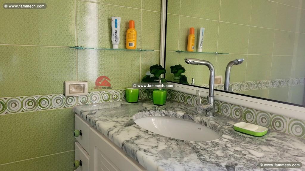 GRANDE MAISON À VENDRE EN Z T DJERBA RÉF V590
