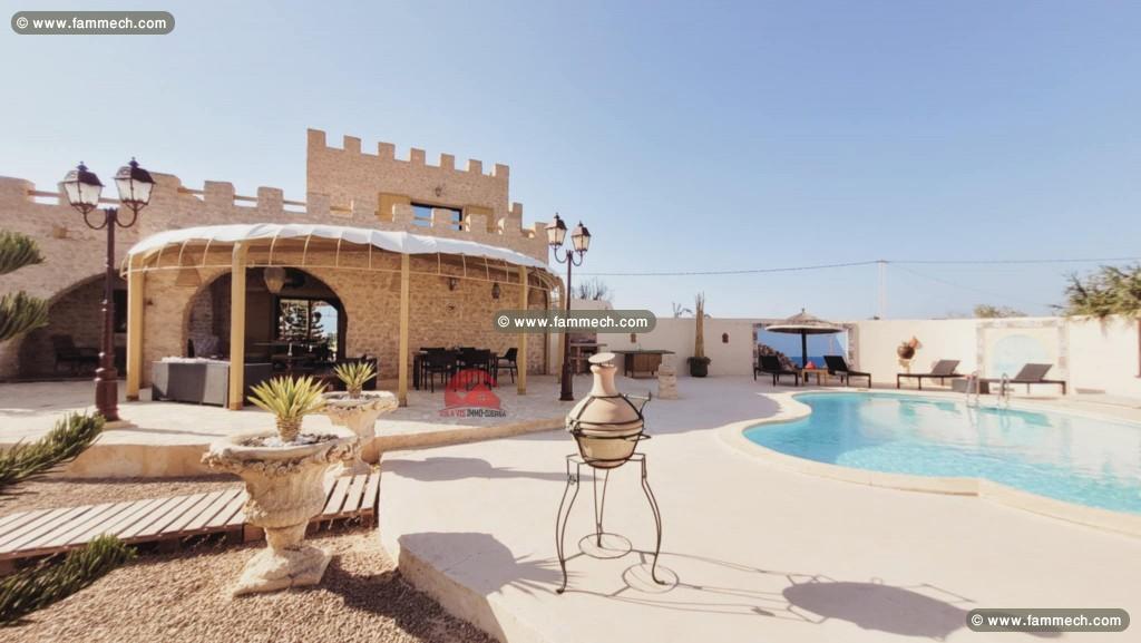GRANDE PROPRIÉTÉ À DJERBA MIDOUN ZA-RÉF V685