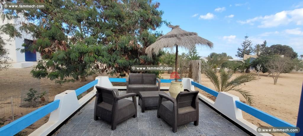 GRANDE PROPRIÉTÉ À VENDRE À DJERBA ARKOU-RÉF V668