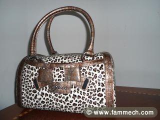 sac guess très a la mode 