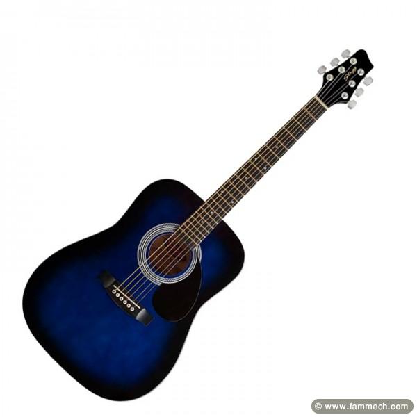 Guitare sèche classique presque neuve avc sacoche 