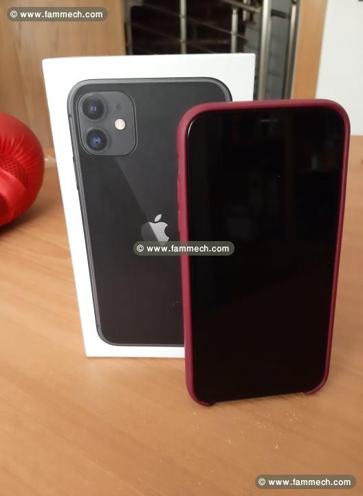 IPHONE 11 64GB etat neuf avec tout ses accessoires