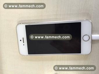 IPHONE 5S Gold 64GO état impeccable