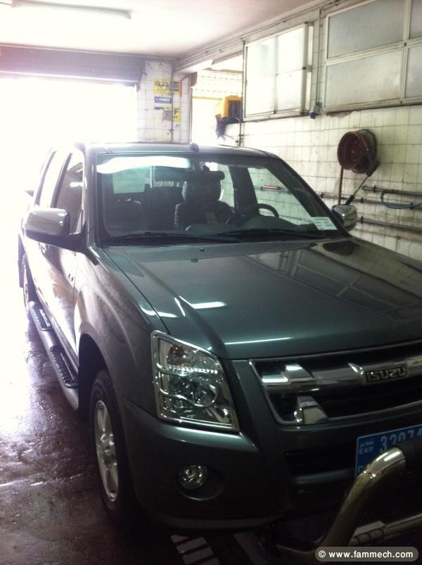 Isuzu d max 2.5 toute option de dubai