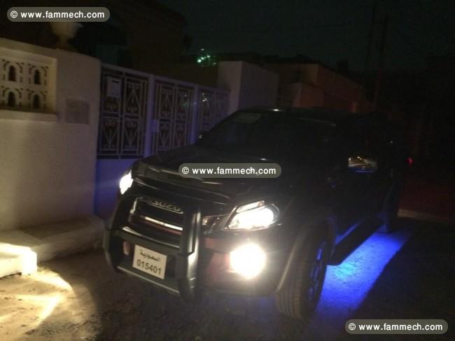 Isuzu dmax 4 portes importé de saoudite