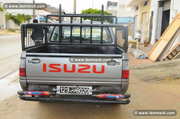 Voitures Tunisie Isuzu D Max Nabeul Isuzu Super Faster 2 8 2