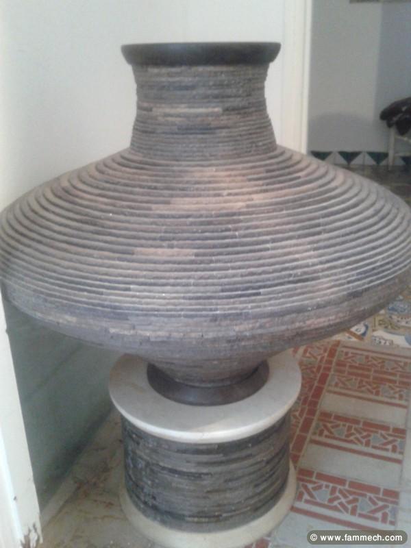 Jarre et socle en pierre de Kesra et Foussana 