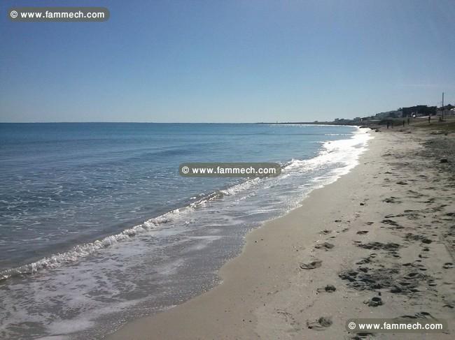 jolie Appartement a plage Mnakea MAHDIA