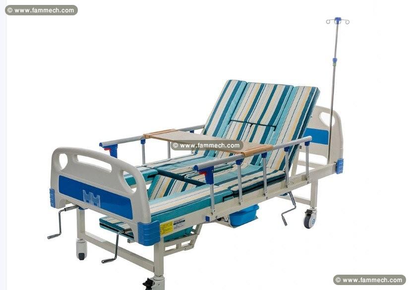 Lit médicale roulé à la main