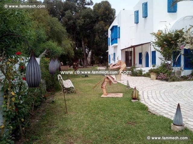 Local La Fontaine ref AV1084 Gammarth