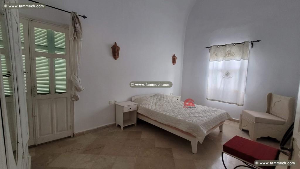 LOCATION APPARTEMENT AVEC PISCINE COMMUNE-RÉF L651