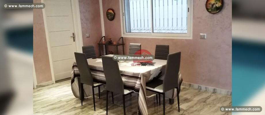 LOCATION ESTIVALE DE VILLA AVEC PISCINE - RÉF L600