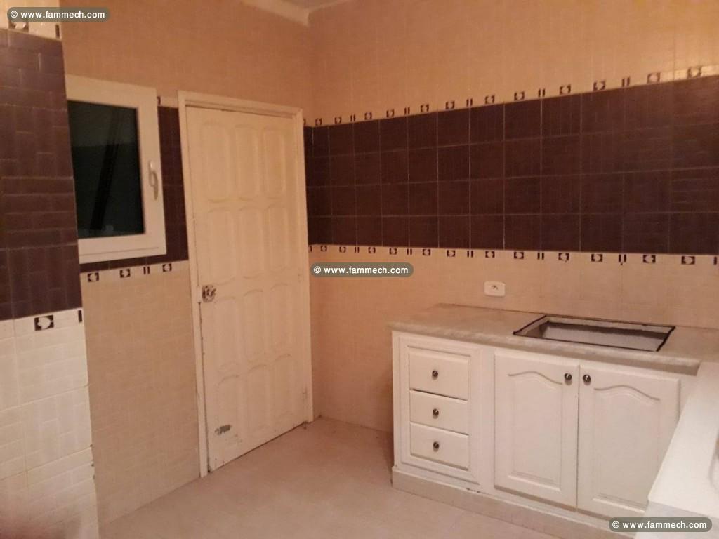 Location Rez de chaussée de Villa S+2