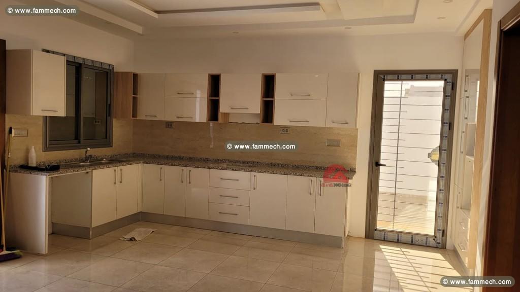 LOCATION SANS MEUBLES À HOUMT SOUK DJERBA-RÉF L664
