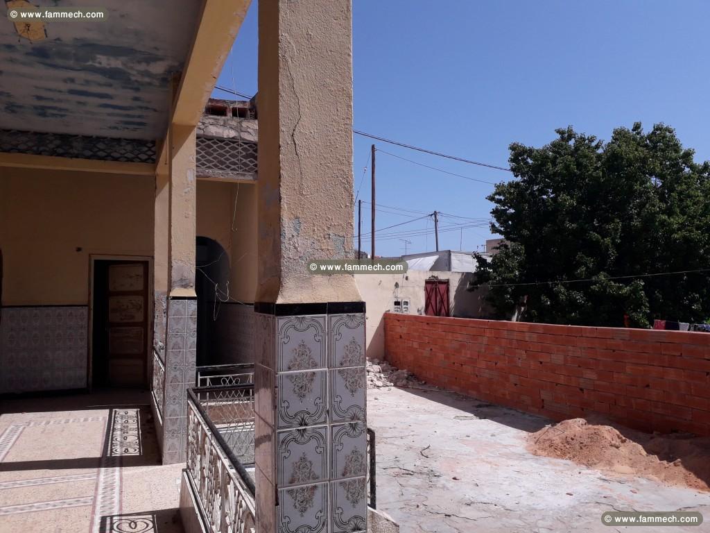 Lot de terrain de 200 m2 a 100 000 dt