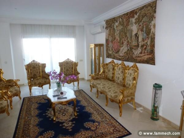 Maison à vendre avec piscine à Hammamet nord 