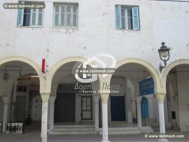 maison arabe avec 2 locaux commerciaux