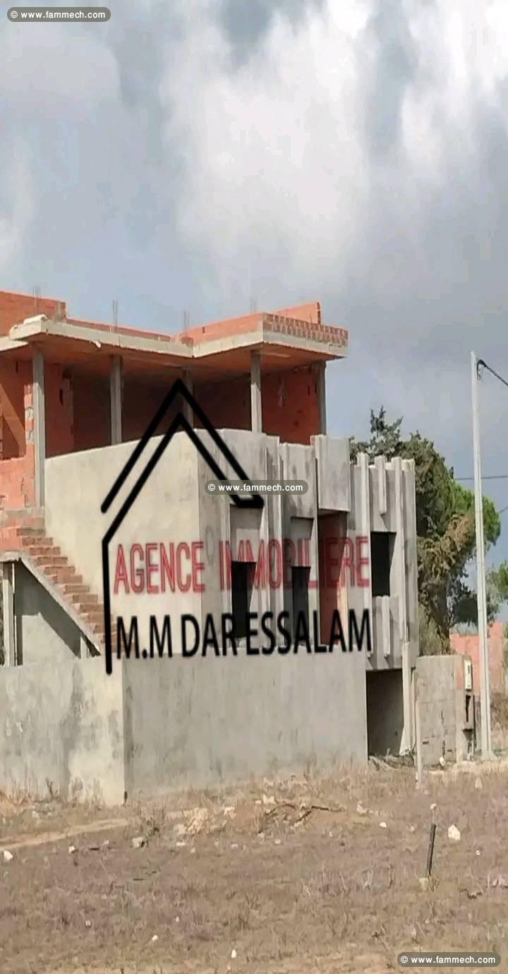 maison avec un garage
