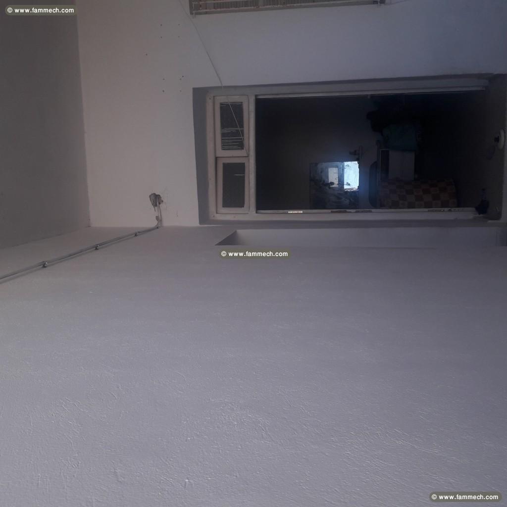 Maison de 196 m2 a 100 mdt