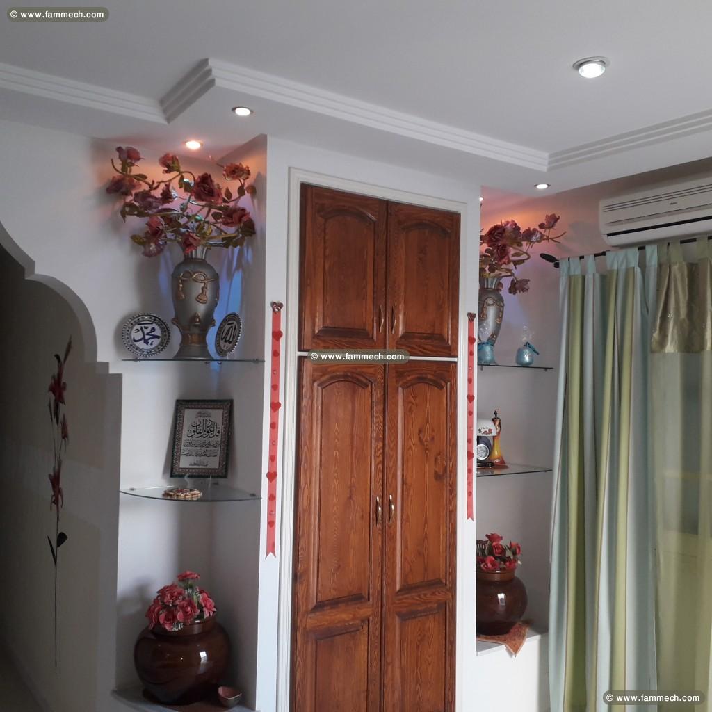 Maison de 250 m2 a 200 000 dt
