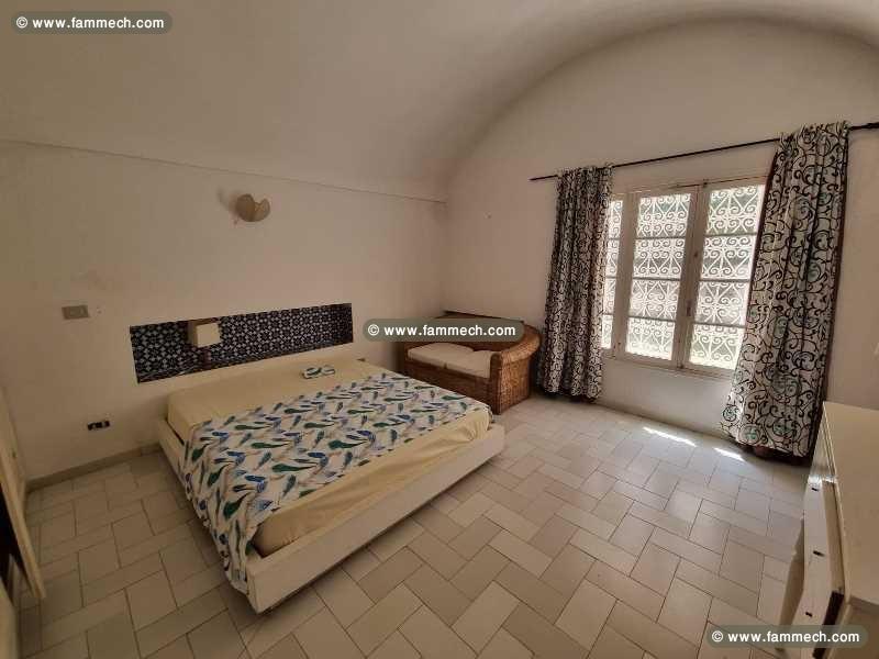 Maison LEWISA(Réf: L2621)