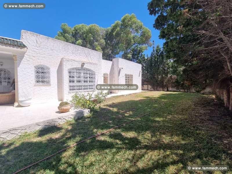 Maison LEWISA(Réf: L2621)