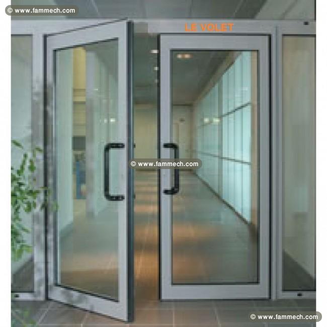 Menuiserie battante d'entrée