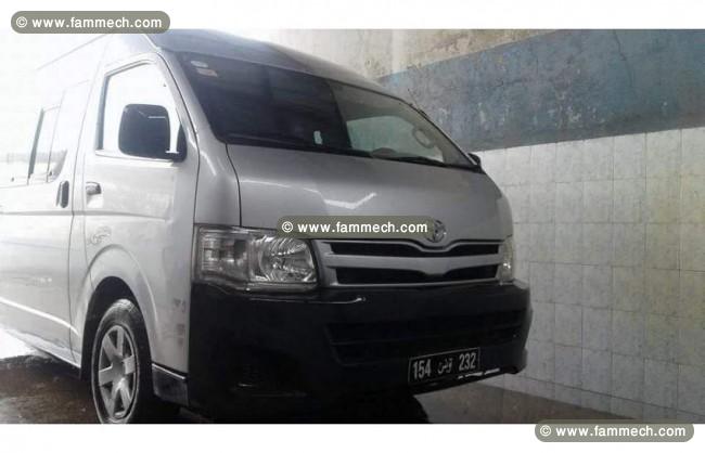 Micro Bus Toyota Hi Ace Diesel