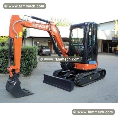 mini pelle HITACHI à vendre