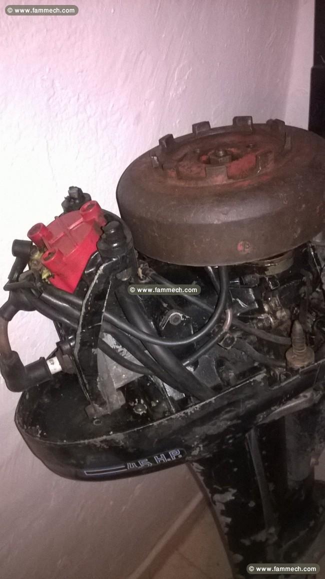 Moteur Mercury 4.5 + Réservoir métallique 22 Litre