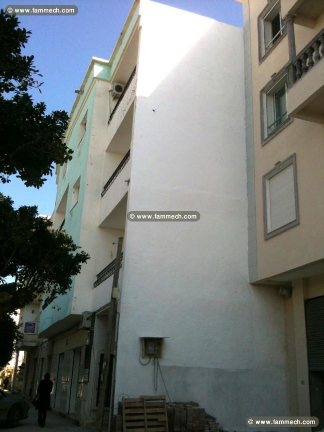 offre de location d'un mur pour les panneaux publi