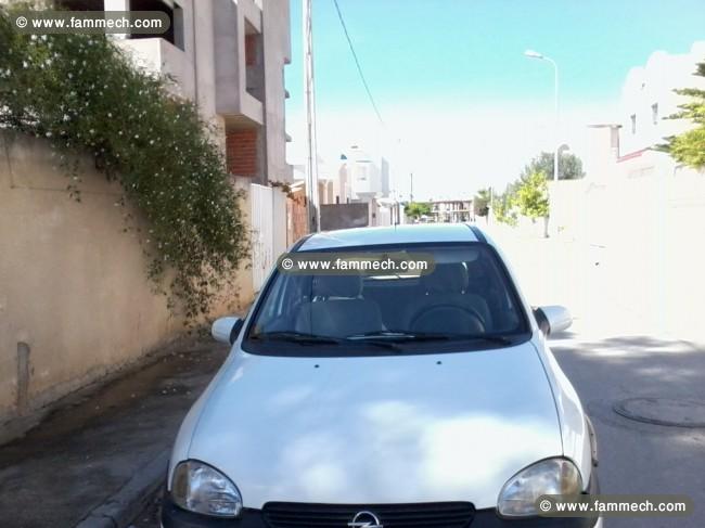 Opel Corsa Essence 4ch