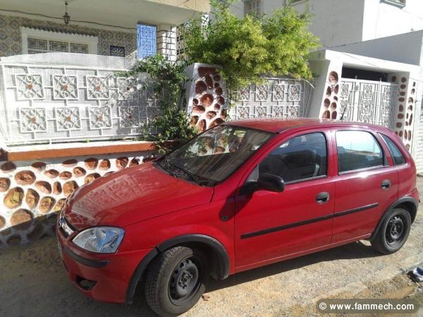 Opel Corsa Essence 4CV