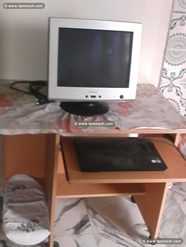 Ordinateur + un bureau