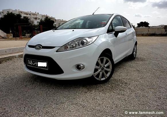 Parfaite fiesta neuve