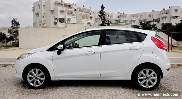 Parfaite fiesta neuve
