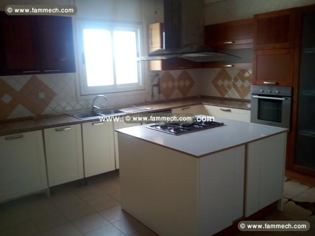 Penthouse Ennasr AL2061