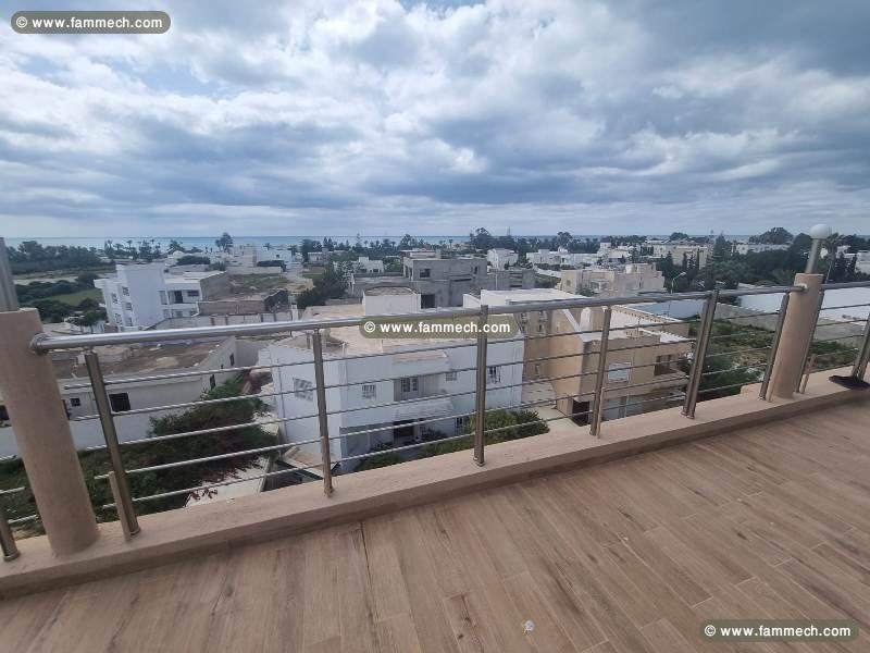 Penthouse fleur de lune (réf: v2668)