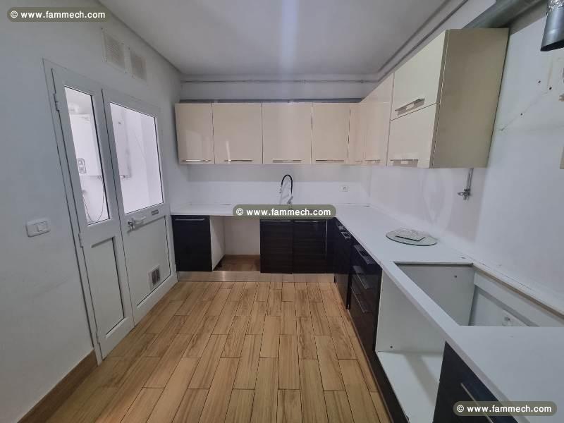 Penthouse mouna (réf: v2610)