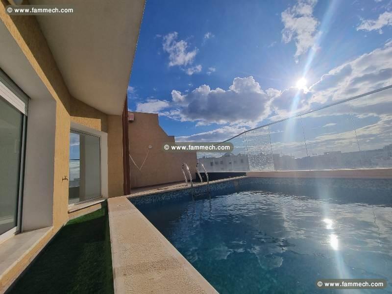 Penthouse mouna (réf: v2610)