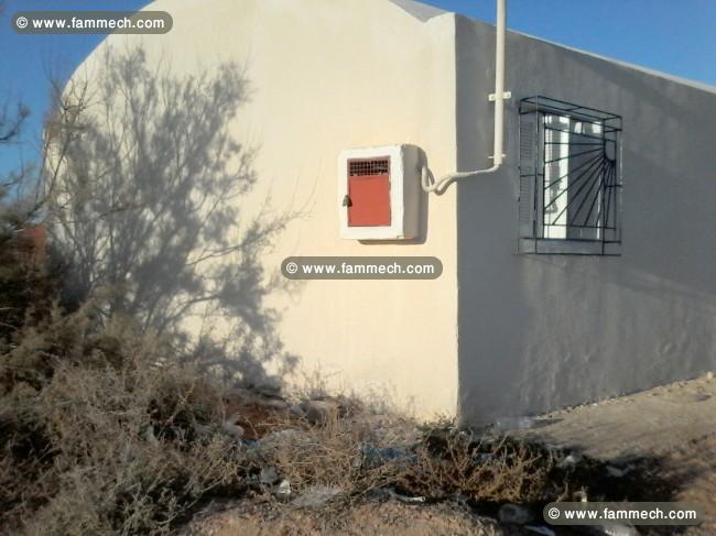 Petit studio et un terrain de 424 m2
