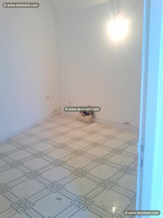 Petit studio et un terrain de 424 m2