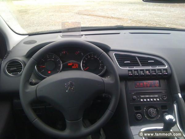 Peugeot 3008 ESSENCE NEUVE