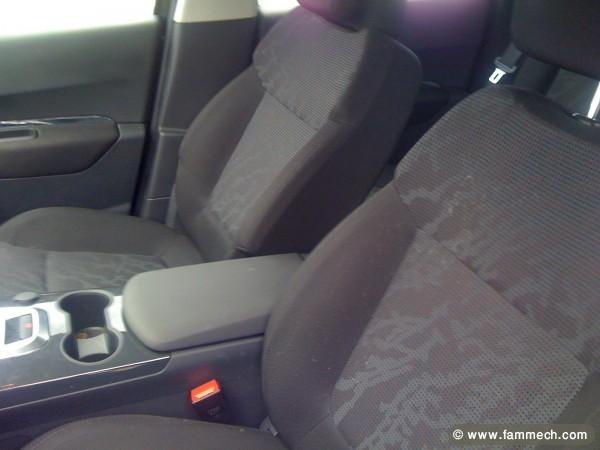 Peugeot 3008 ESSENCE NEUVE